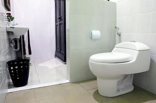 פונדק Budhas Guest House