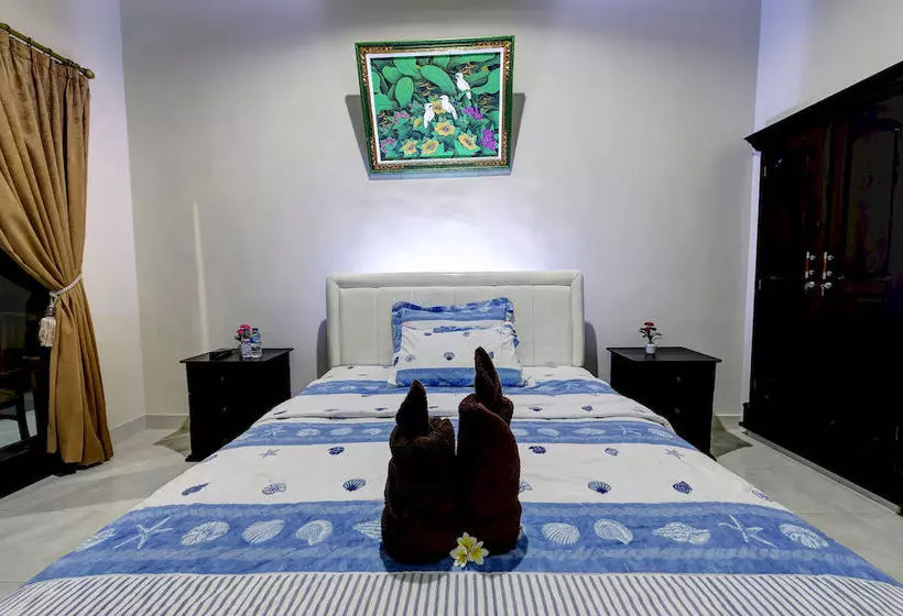 פונדק Budhas Guest House