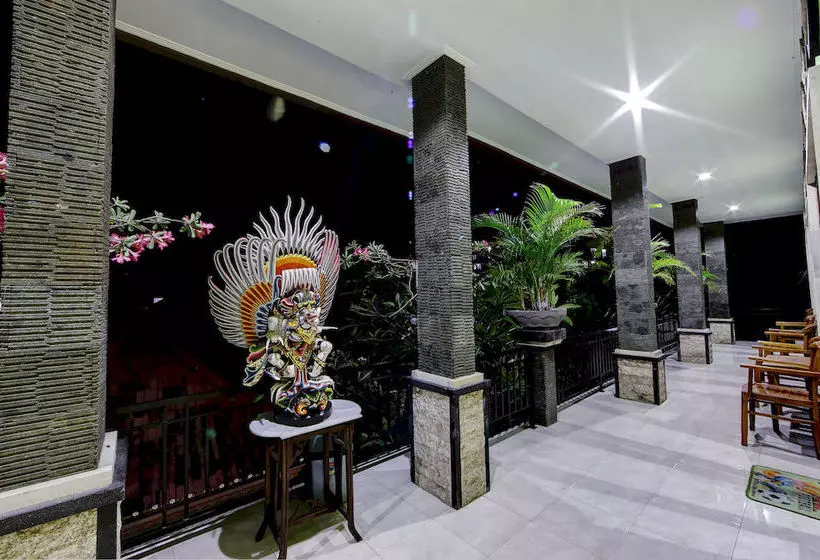 פונדק Budhas Guest House