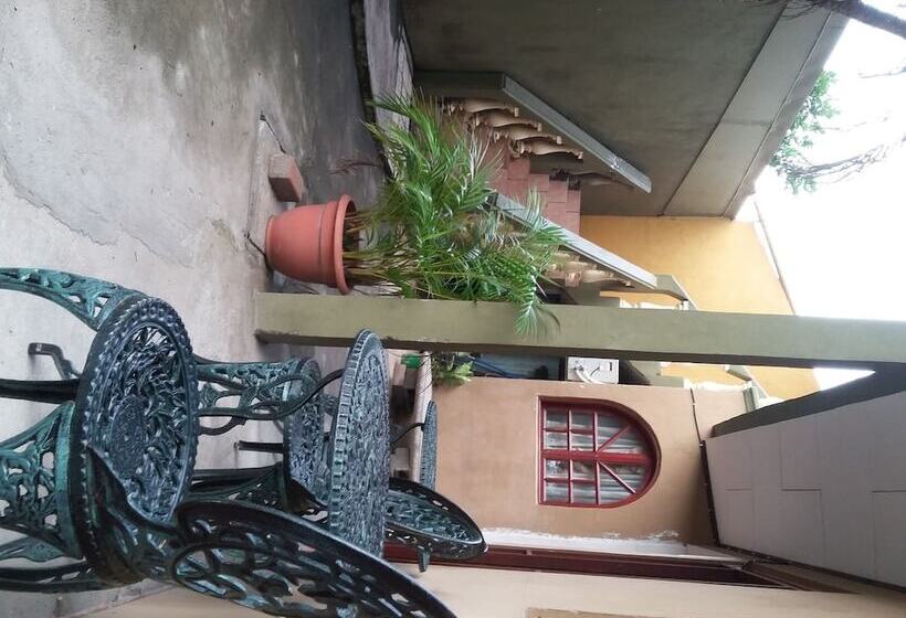 فندق Cabinas Madeleine