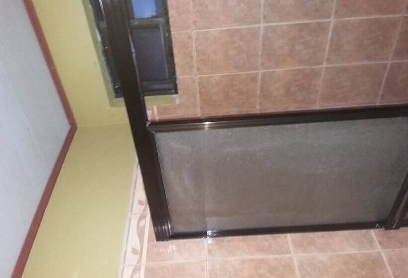 فندق Cabinas Madeleine