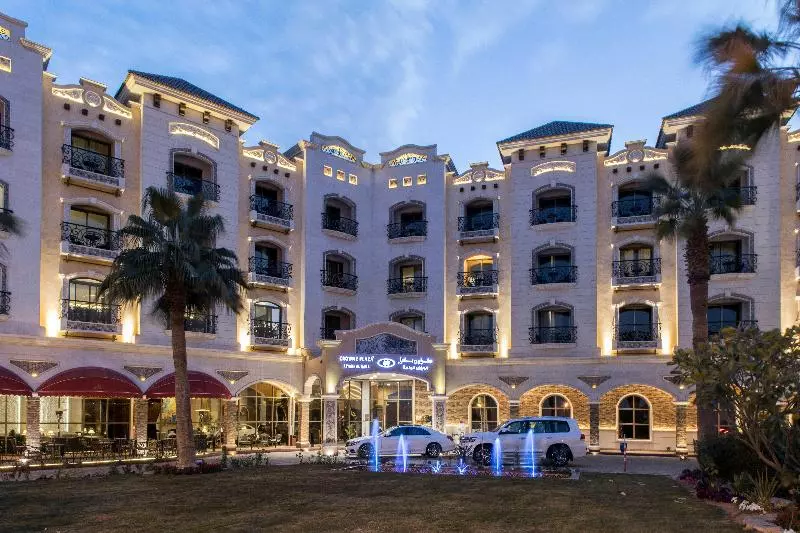 Отель Crowne Plaza Riyadh Al Waha, An Ihg
