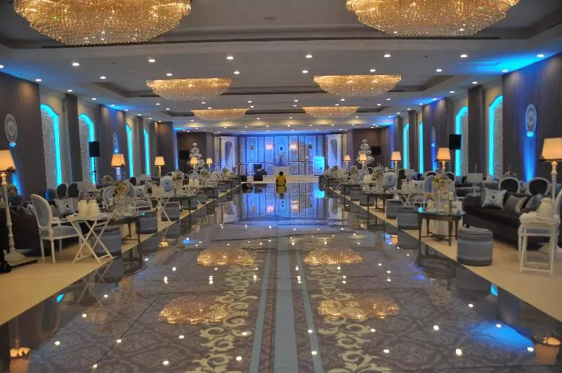 Отель Crowne Plaza Riyadh Al Waha, An Ihg