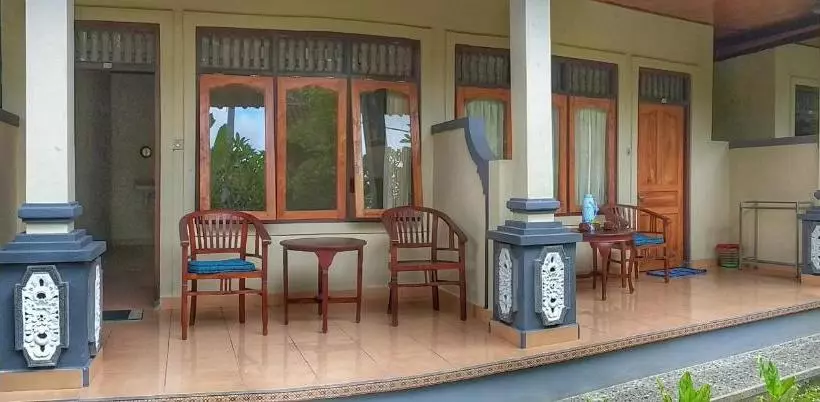 בית מלון כפרי Detri Inn