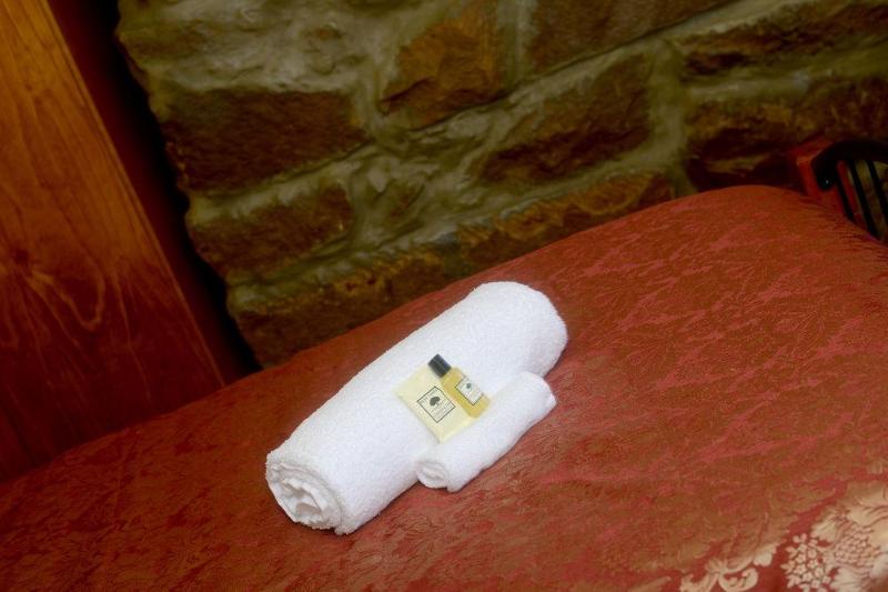 בית מלון כפרי Edinburgh Gallery Bed & Breakfast