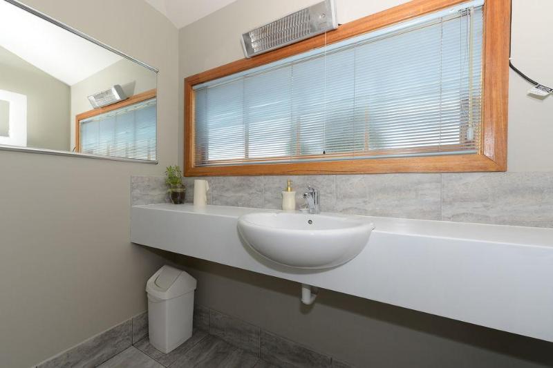 בית מלון כפרי Edinburgh Gallery Bed & Breakfast