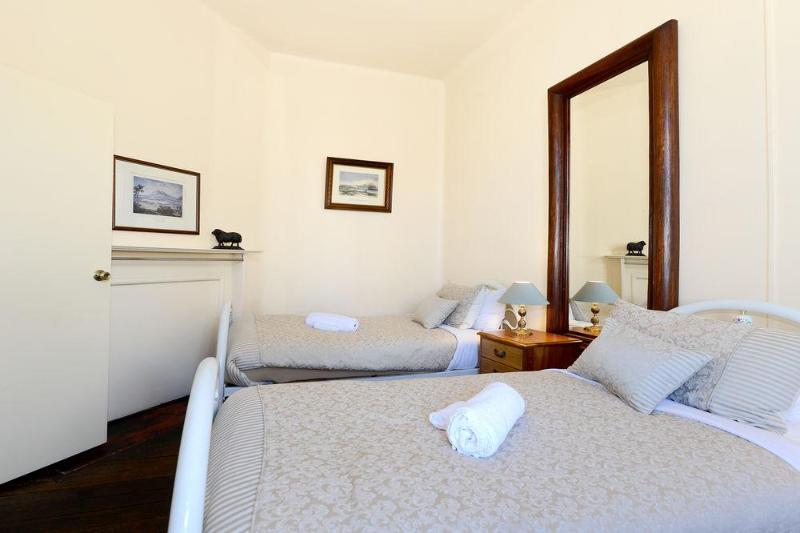 בית מלון כפרי Edinburgh Gallery Bed & Breakfast