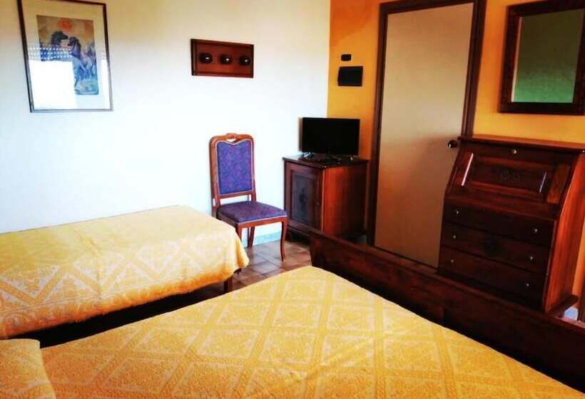 Club Malaspina Hotel & Resort