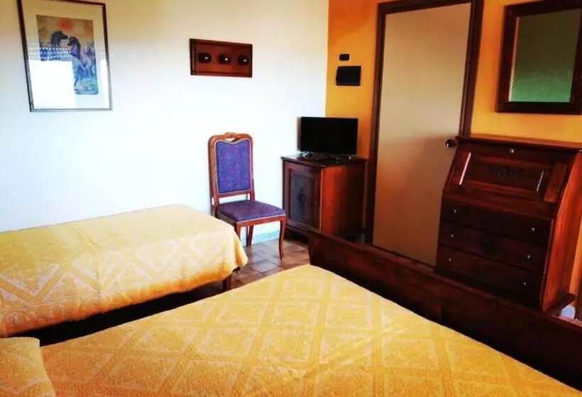 Club Malaspina Hotel & Resort