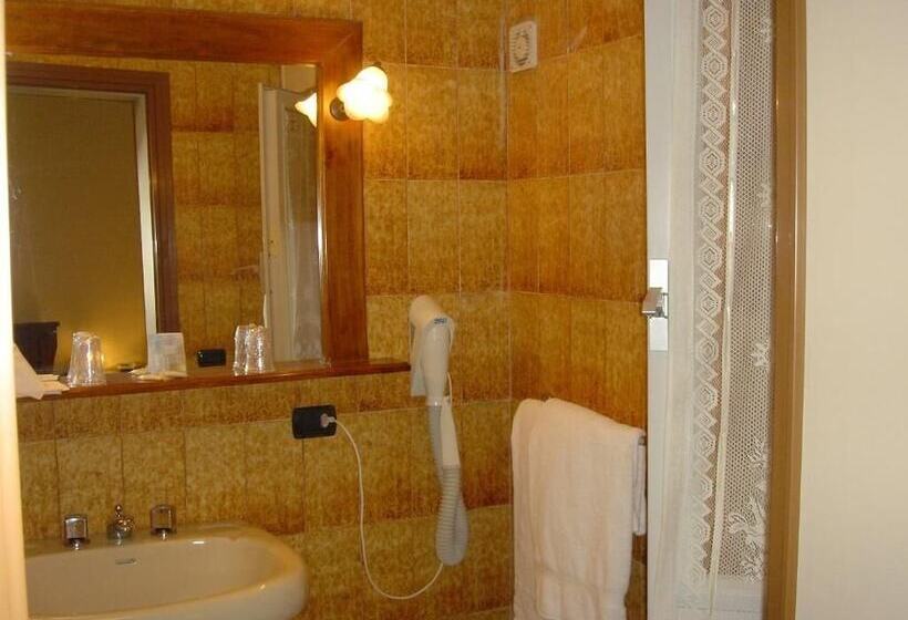 Club Malaspina Hotel & Resort