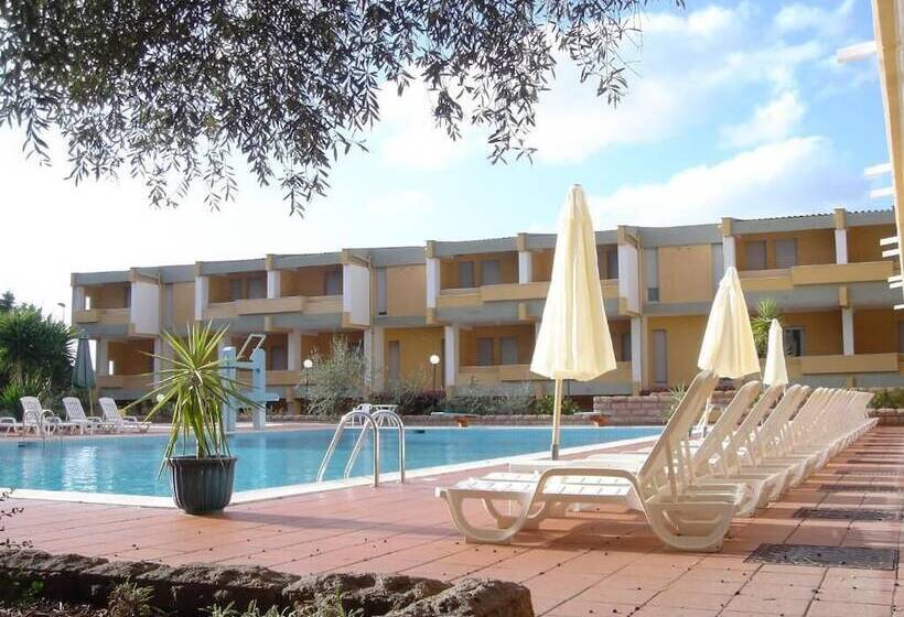 Club Malaspina Hotel & Resort