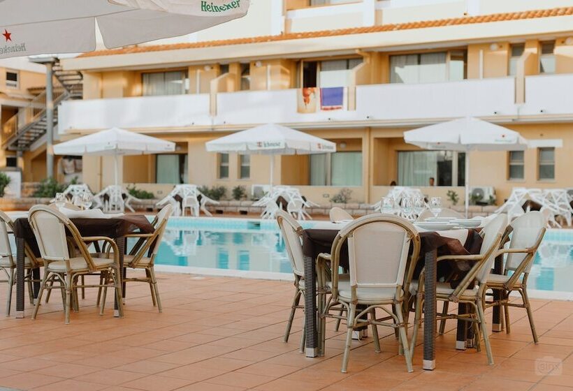 Club Malaspina Hotel & Resort