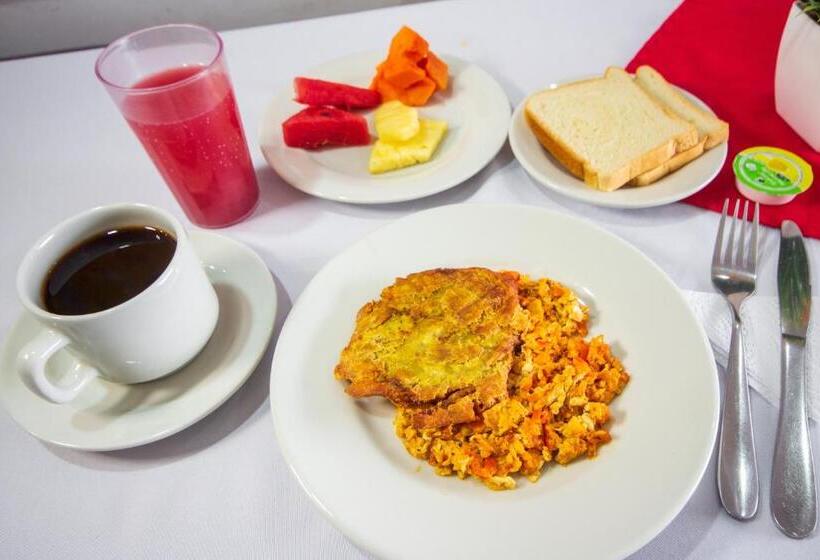 ホテル Marina Suites By Geh Suites