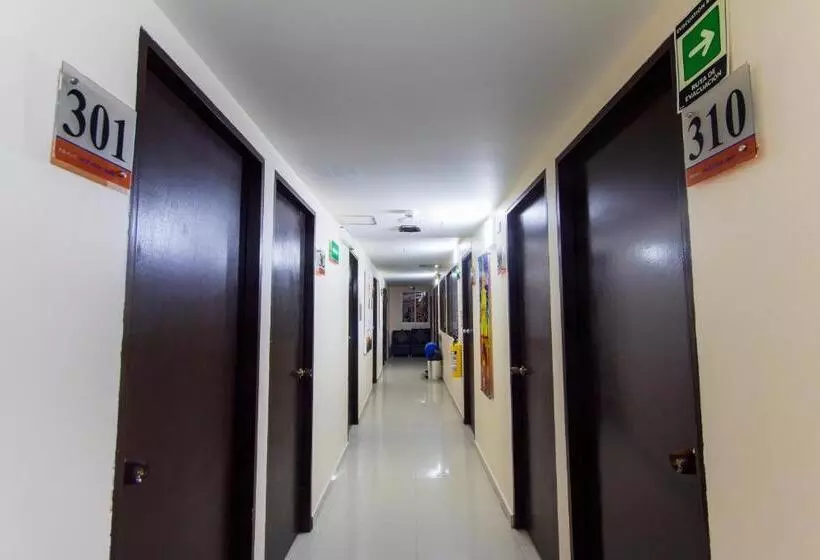 בית מלון כפרי Marina Suites By Geh Suites