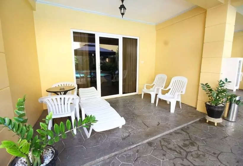 Otel Mermaid Resort Puerto Galera