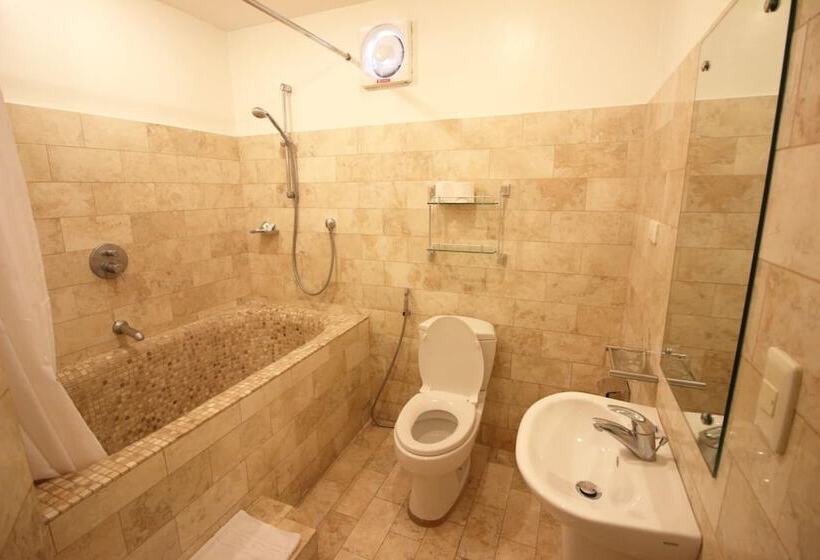 酒店 Mermaid Resort Puerto Galera