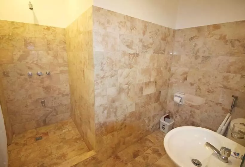 Otel Mermaid Resort Puerto Galera