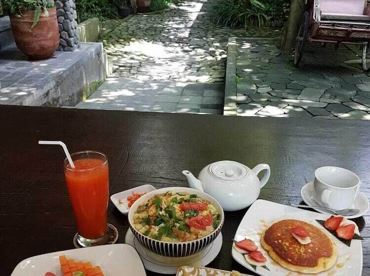 فندق Rumah Batu Boutique