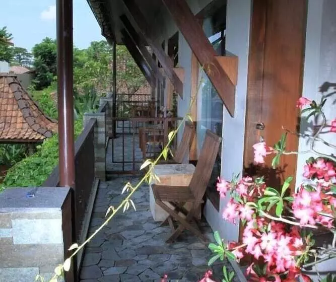 هتل Rumah Batu Boutique