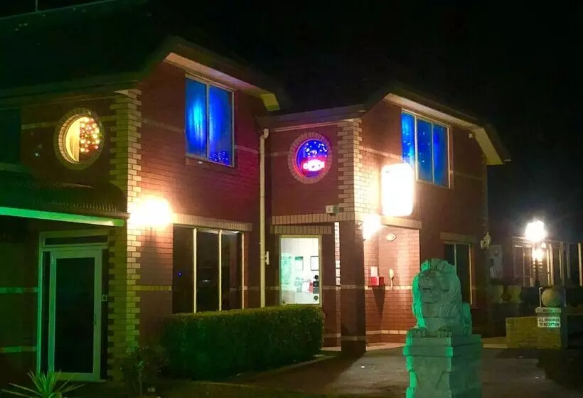 Отель Sheffield Motor Inn