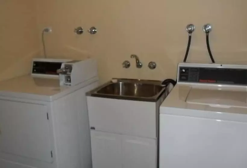 Отель Sheffield Motor Inn