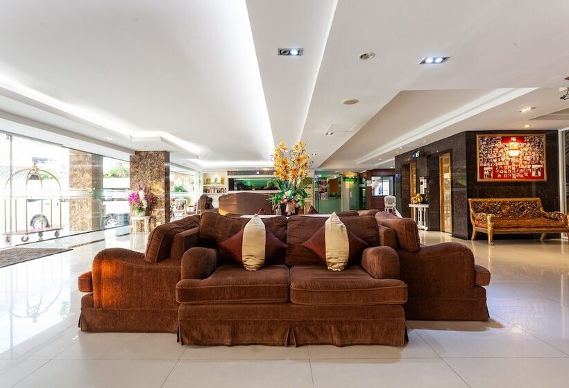 فندق The Airport Greenery