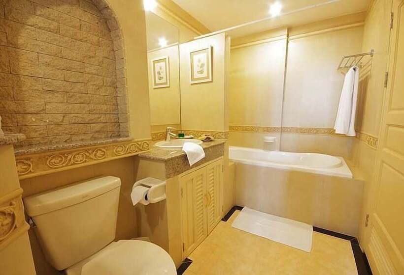 فندق The Airport Greenery