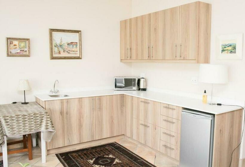 مبيت وإفطار Villa Pascal Guest House