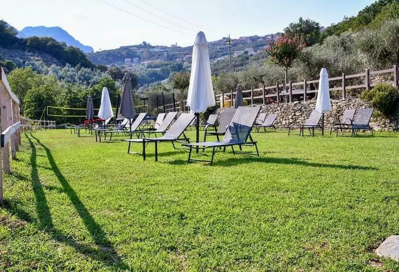 ホテル Agriturismo Peq Agri Resort Tovo