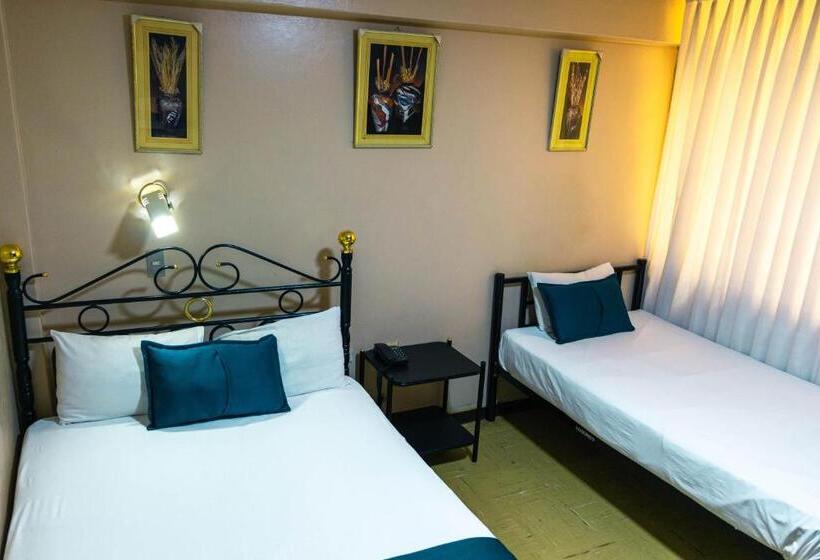 ホテル Aristi Chiclayo