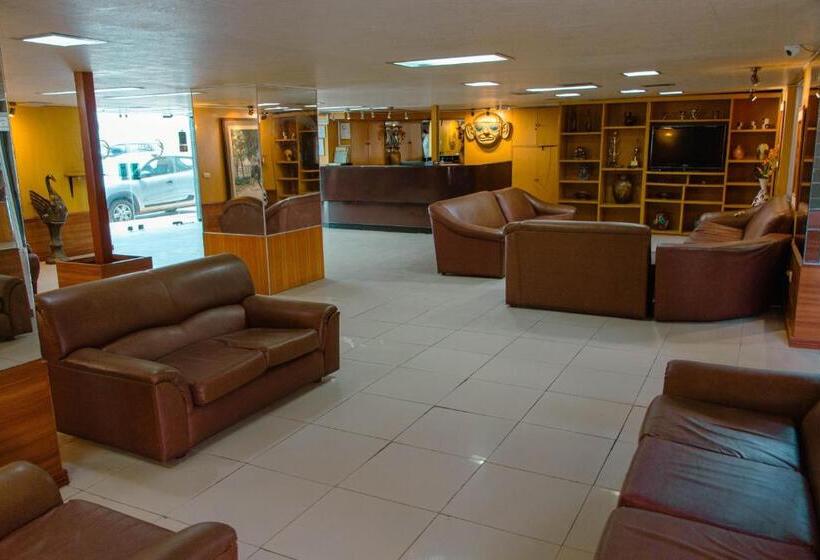 ホテル Aristi Chiclayo
