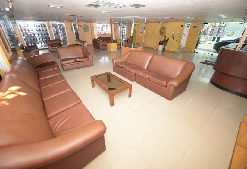 ホテル Aristi Chiclayo