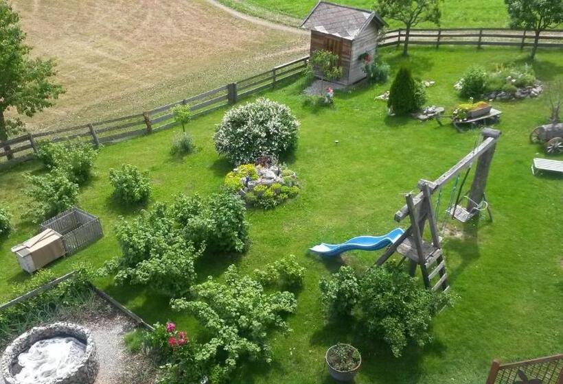 Отель Lassacher Biobauernhof