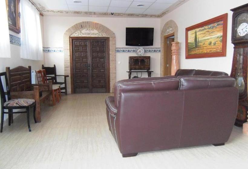 فندق فئة نجمة واحدة Domus Viatoris