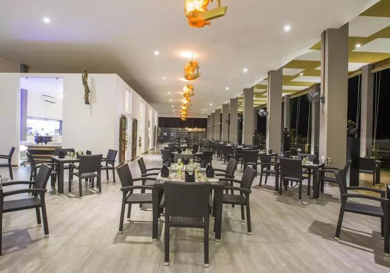 Hotel Aliya Resort And Spa Thema Collection