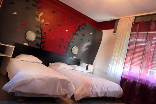 فندق Aux Deux Etoiles