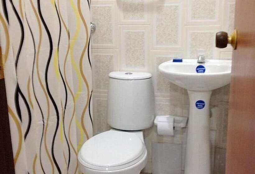 호텔 B & B Grand Royal Inn