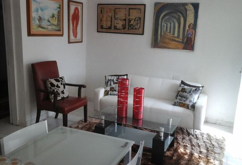 호텔 B & B Grand Royal Inn