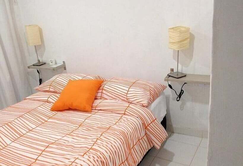 호텔 B & B Grand Royal Inn