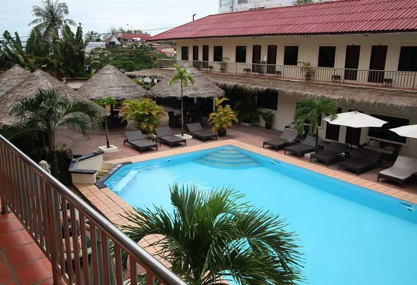 Hotel Beach Club Resort