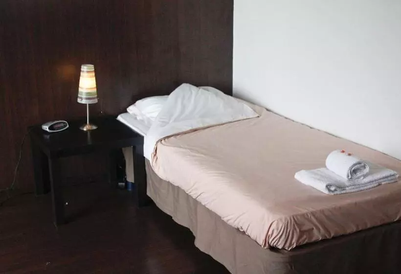 فندق Budget Flats Antwerpen