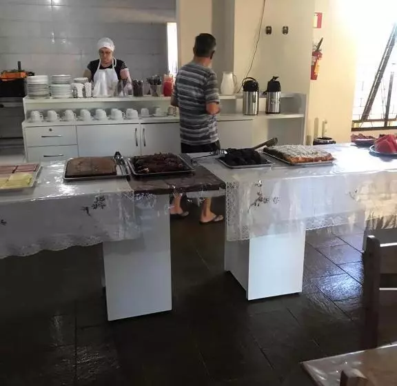 בית מלון כפרי Carol Palace