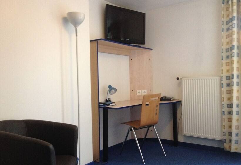 בית מלון כפרי Cesar