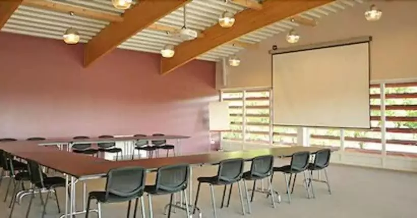 Отель Charme Hôtel Et Spa, Montbéliard Sud