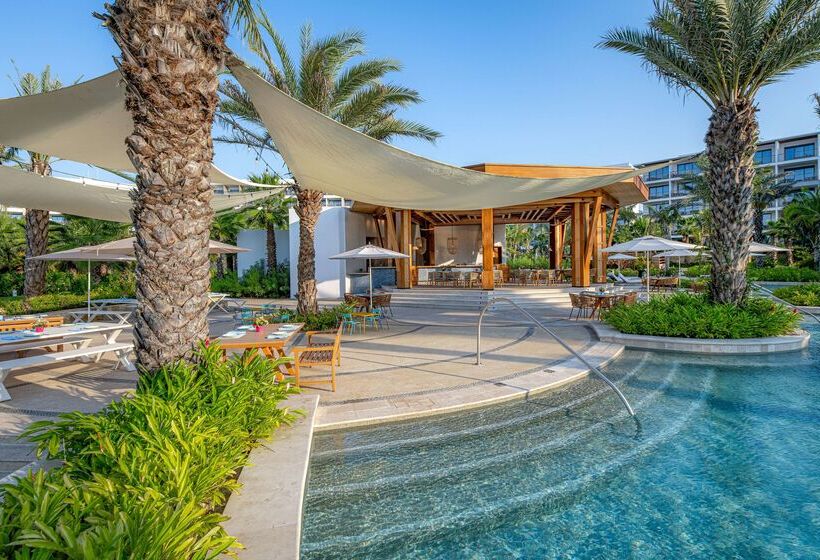 فندق Conrad Punta De Mita