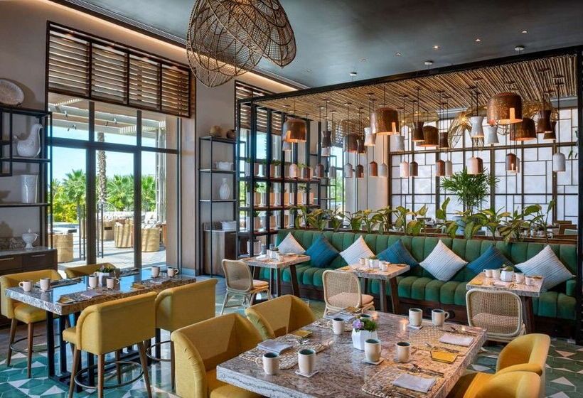 فندق Conrad Punta De Mita