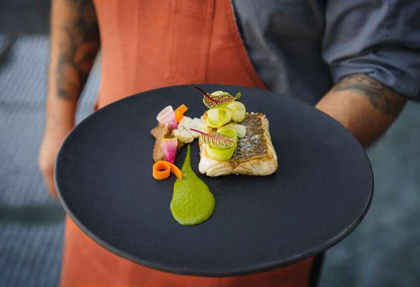 فندق Conrad Punta De Mita