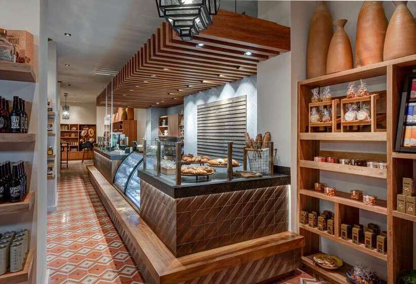 فندق Conrad Punta De Mita