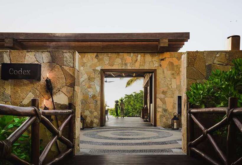 فندق Conrad Punta De Mita