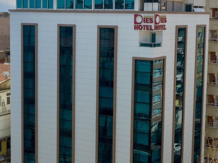 هتل Dies